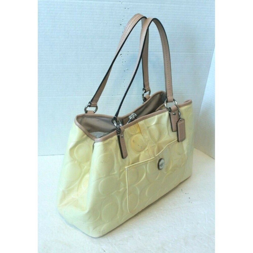 Coach Signature Shoulder Bag Yellow Patent Leather Embossed Purse F25487 - Picture 5 of 12